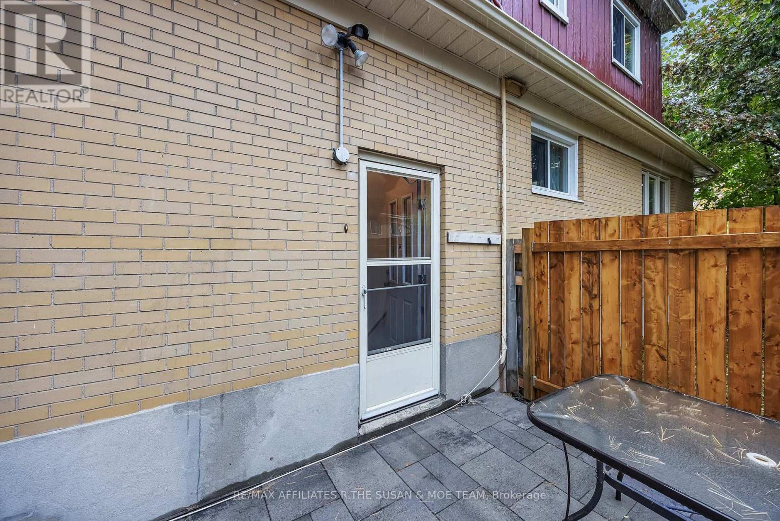 2131 Neepawa Avenue, Ottawa, Ontario K2A 3L8 - Photo 3 - X14082894