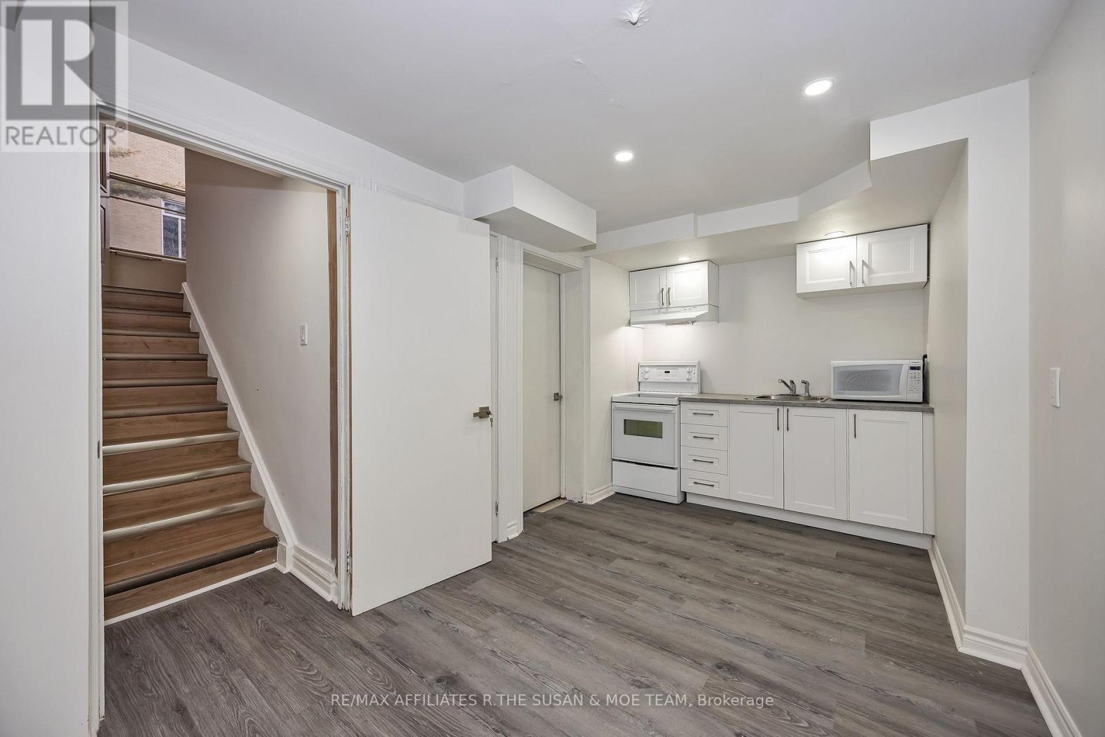 2131 Neepawa Avenue, Ottawa, Ontario K2A 3L8 - Photo 7 - X14082894