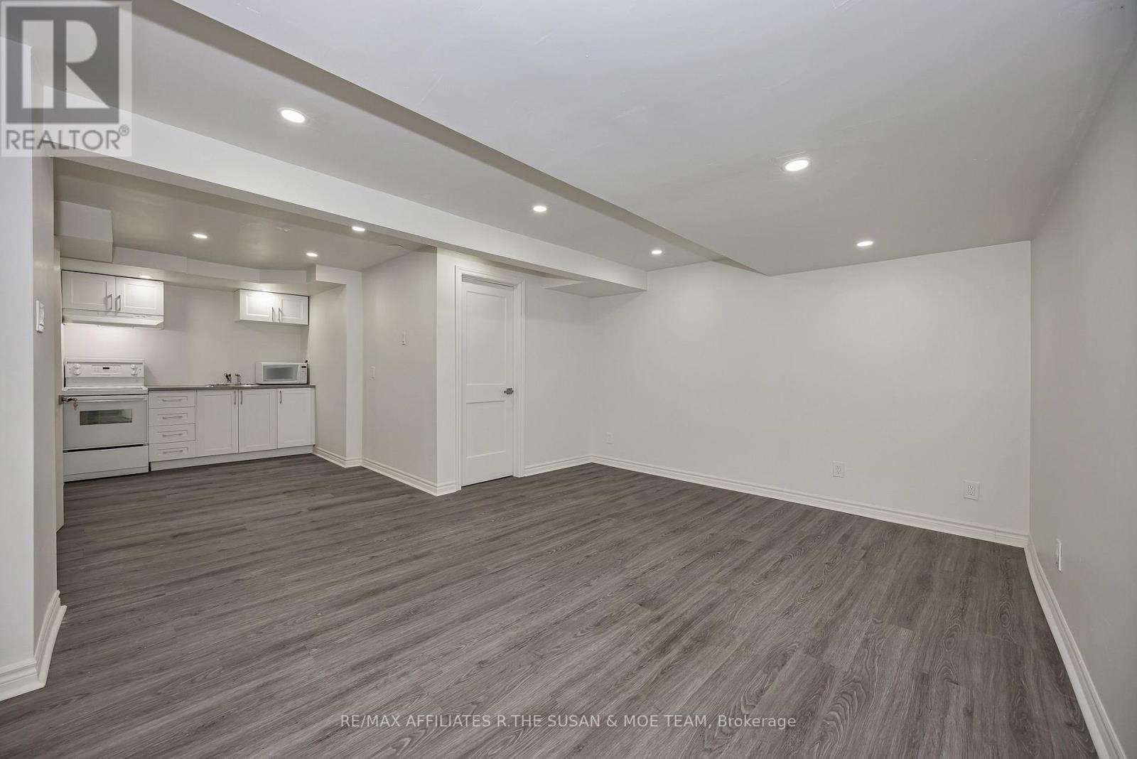 2131 Neepawa Avenue, Ottawa, Ontario  K2A 3L8 - Photo 9 - X14082894