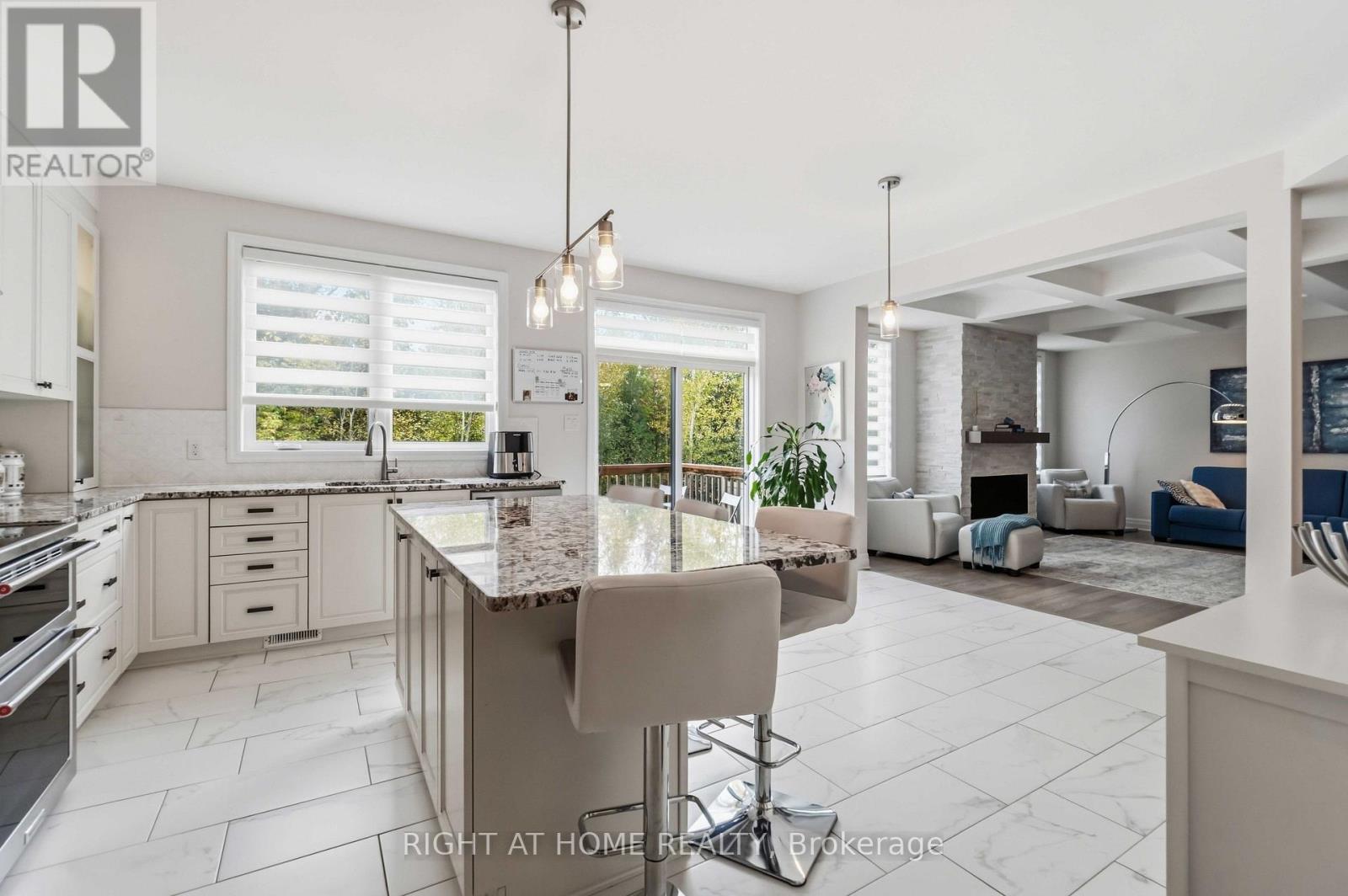 35 Hawks Landing Crescent, Ottawa, Ontario  K2S 1W1 - Photo 18 - X14082964
