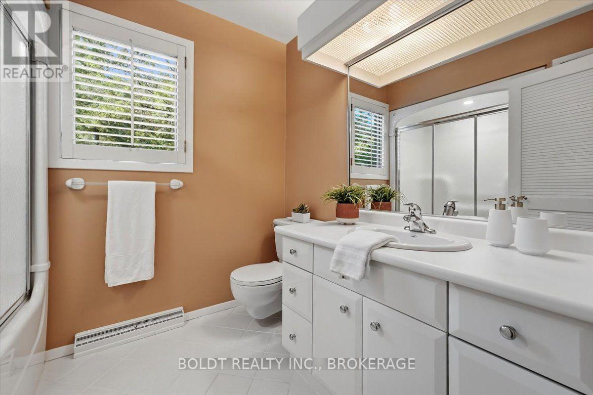 290 Riverview Boulevard, St. Catharines (Glendale/glenridge), Ontario  L2T 3N4 - Photo 36 - X14083006