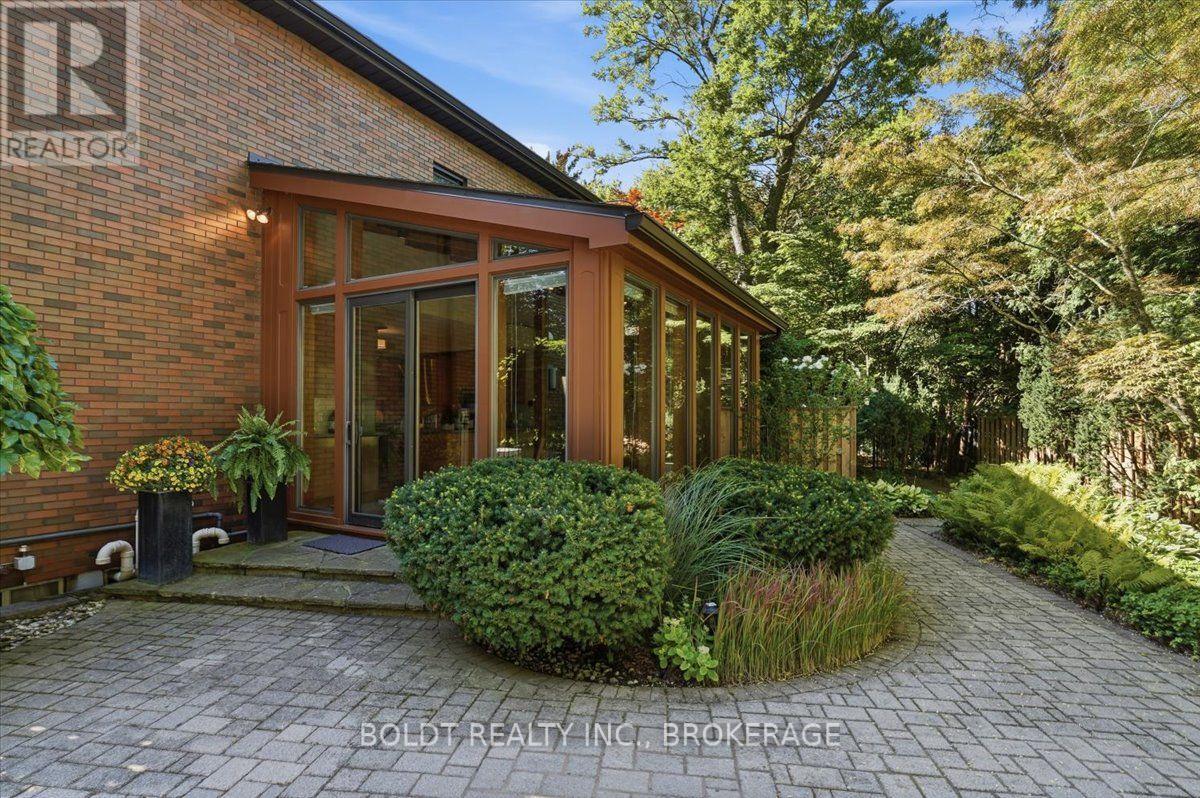 290 Riverview Boulevard, St. Catharines (Glendale/glenridge), Ontario  L2T 3N4 - Photo 43 - X14083006