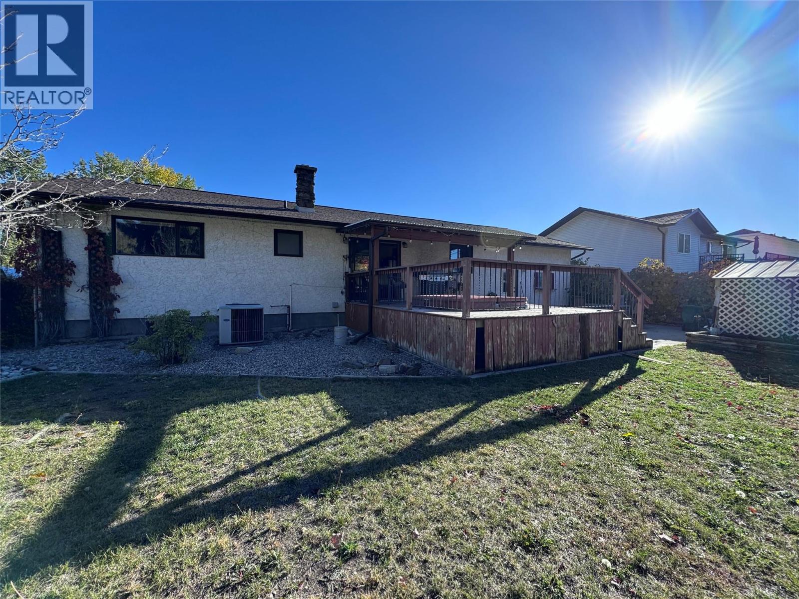 243 WINNIPEG Avenue