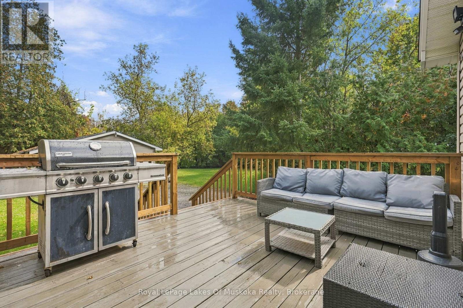 5 Della Street, Georgina, Ontario  L0E 1R0 - Photo 24 - N14083076
