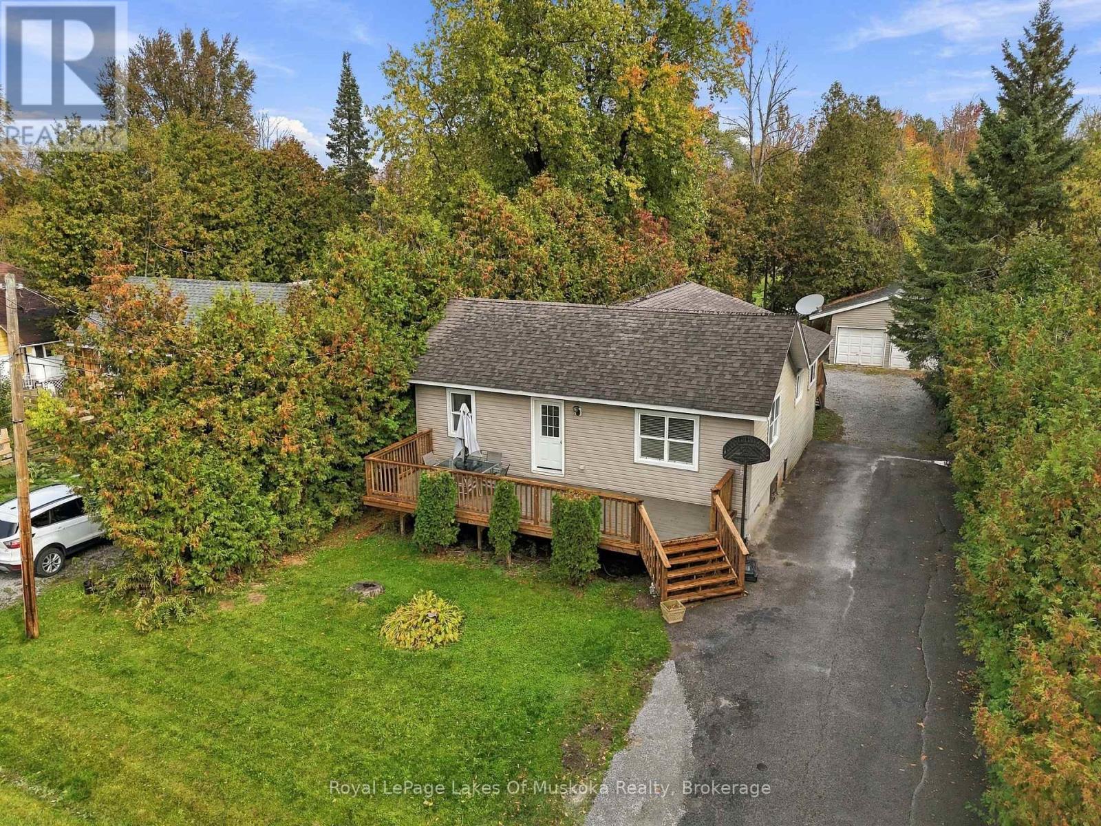 5 Della Street, Georgina, Ontario  L0E 1R0 - Photo 35 - N14083076
