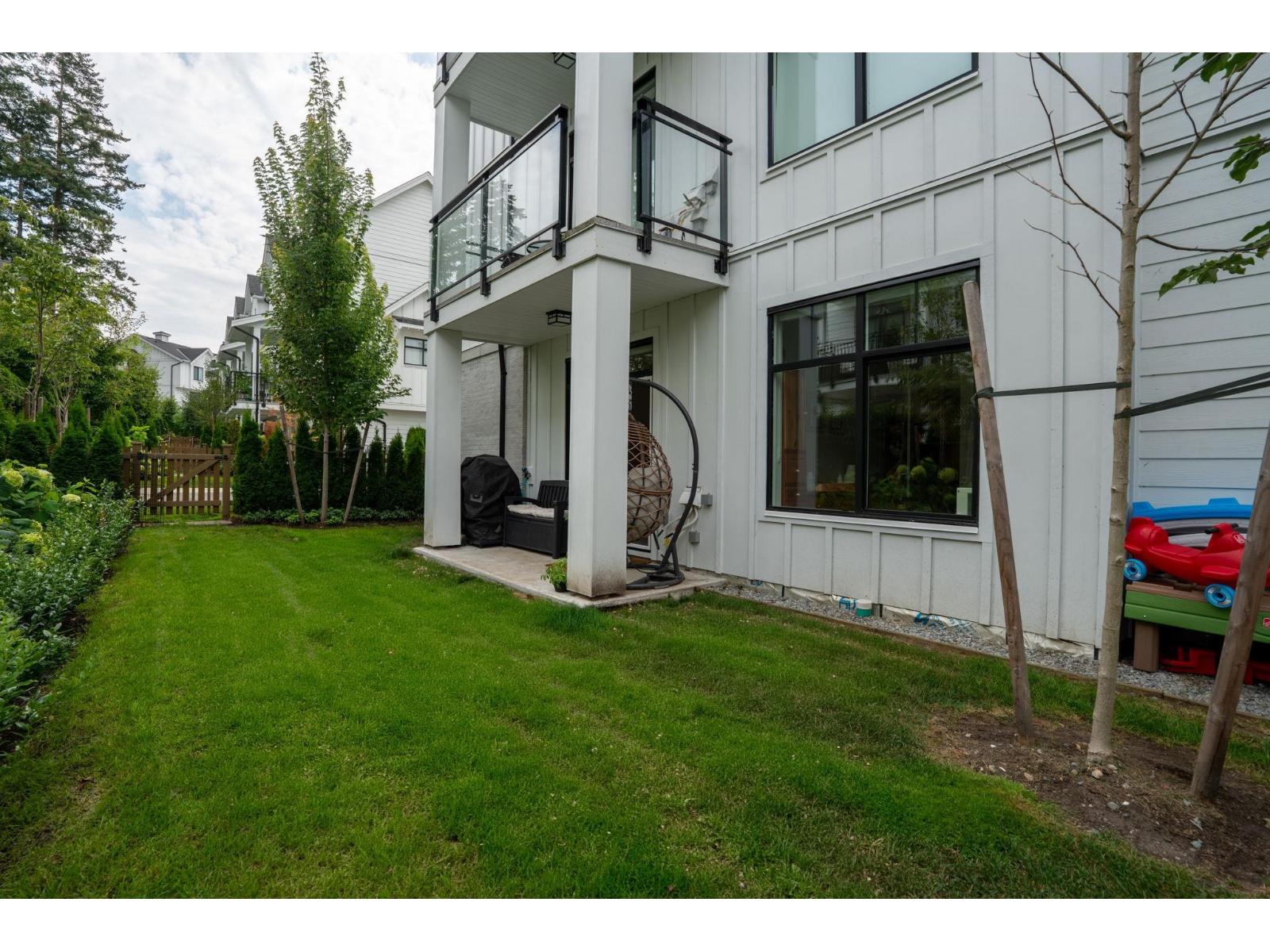 210 3319 148 Street, Surrey, British Columbia  V4P 0J2 - Photo 17 - R3174260