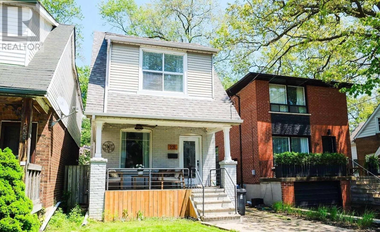 231 Chisholm Avenue, Toronto, Ontario  M4C 4V9 - Photo 1 - E13760744