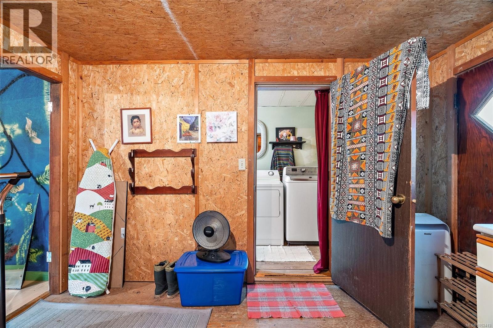 1549 Shawnigan Mill Bay Rd