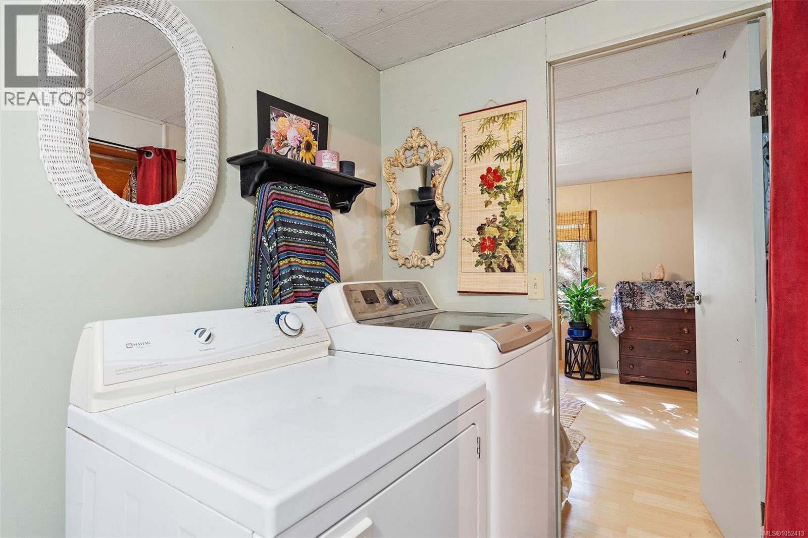 1549 Shawnigan Mill Bay Rd