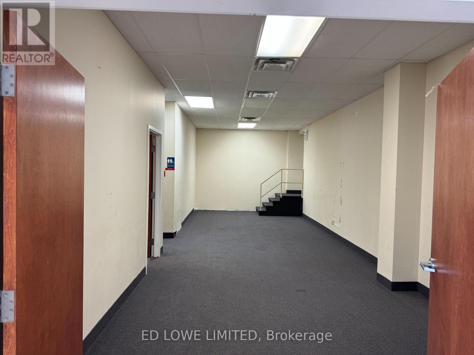 Office Space - 249 Saunders Road, Barrie, Ontario  L4N 9A3 - Photo 3 - S14083078