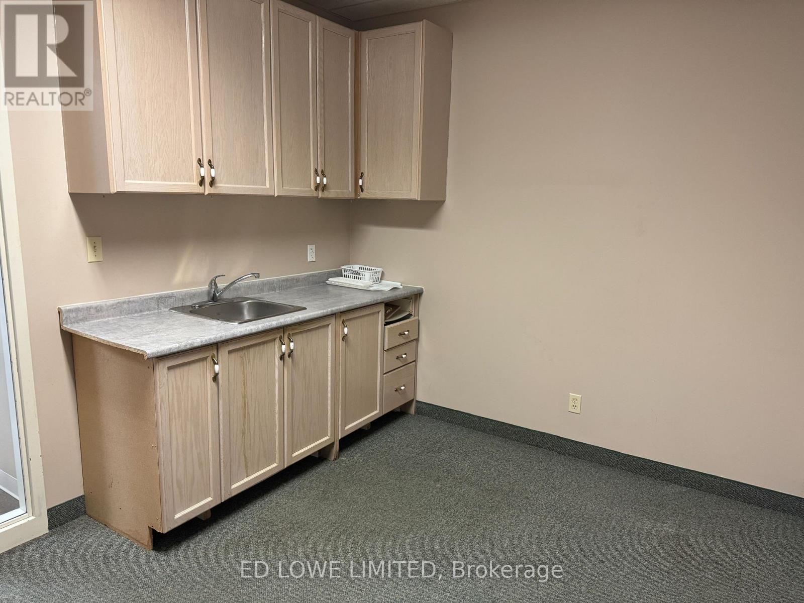 Office Space - 249 Saunders Road, Barrie, Ontario  L4N 9A3 - Photo 6 - S14083078