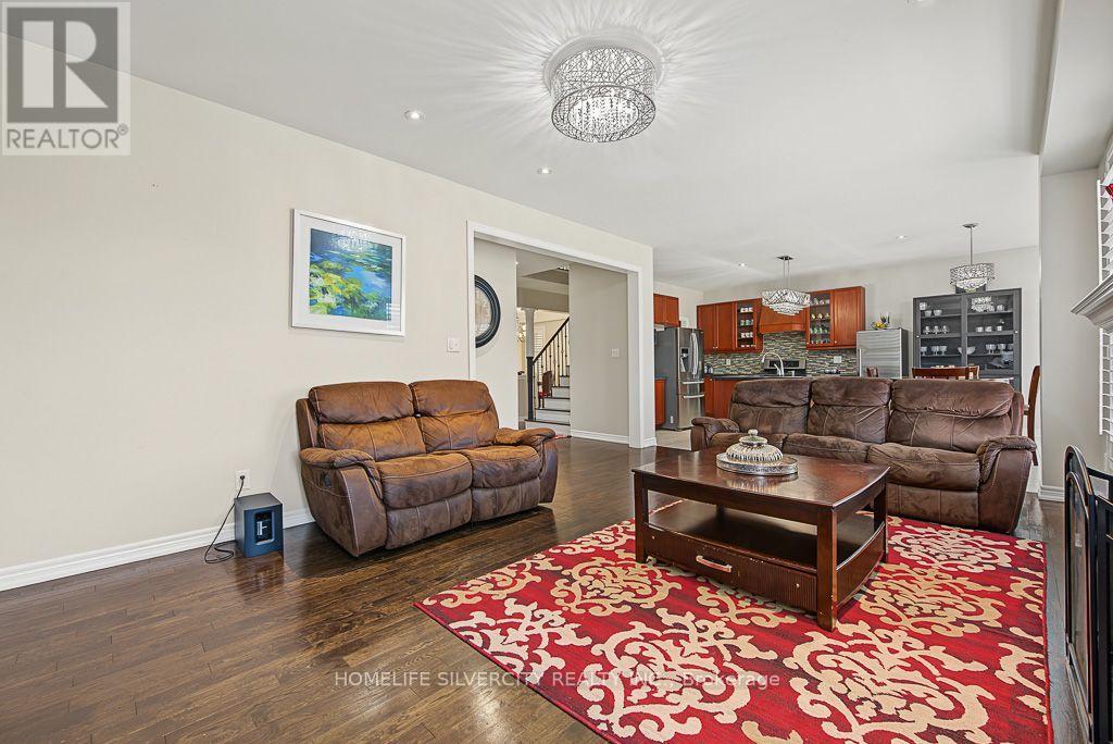 483 Hinchey Crescent, Milton, Ontario  L9T 7Y7 - Photo 12 - W14082984