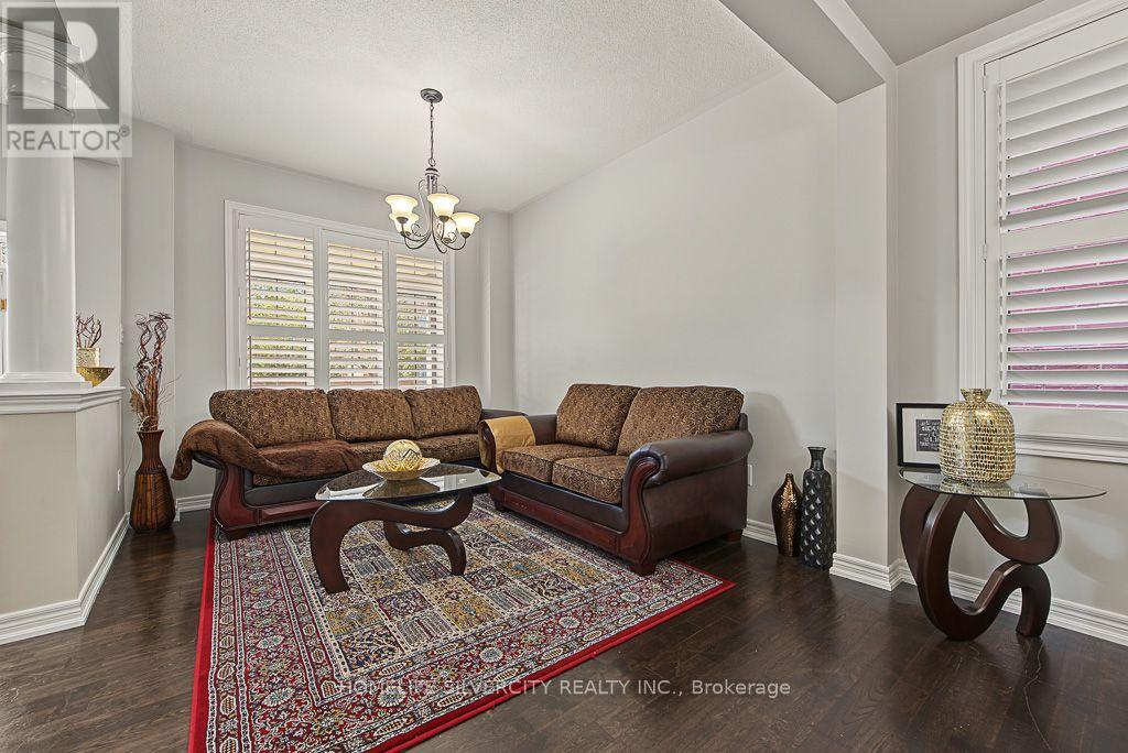 483 Hinchey Crescent, Milton, Ontario  L9T 7Y7 - Photo 5 - W14082984