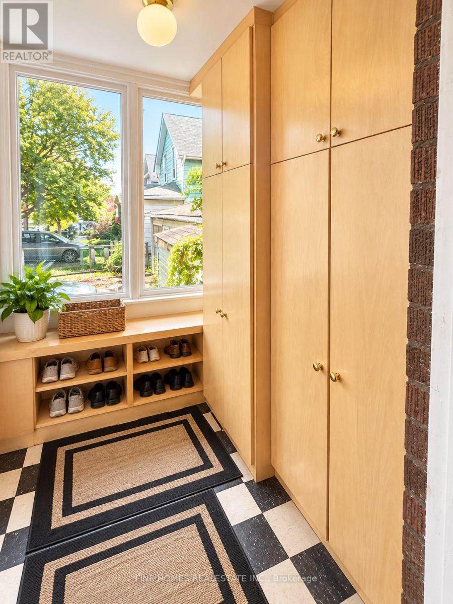 83 Wheatfield Road, Toronto, Ontario  M8V 1S6 - Photo 8 - W14083014