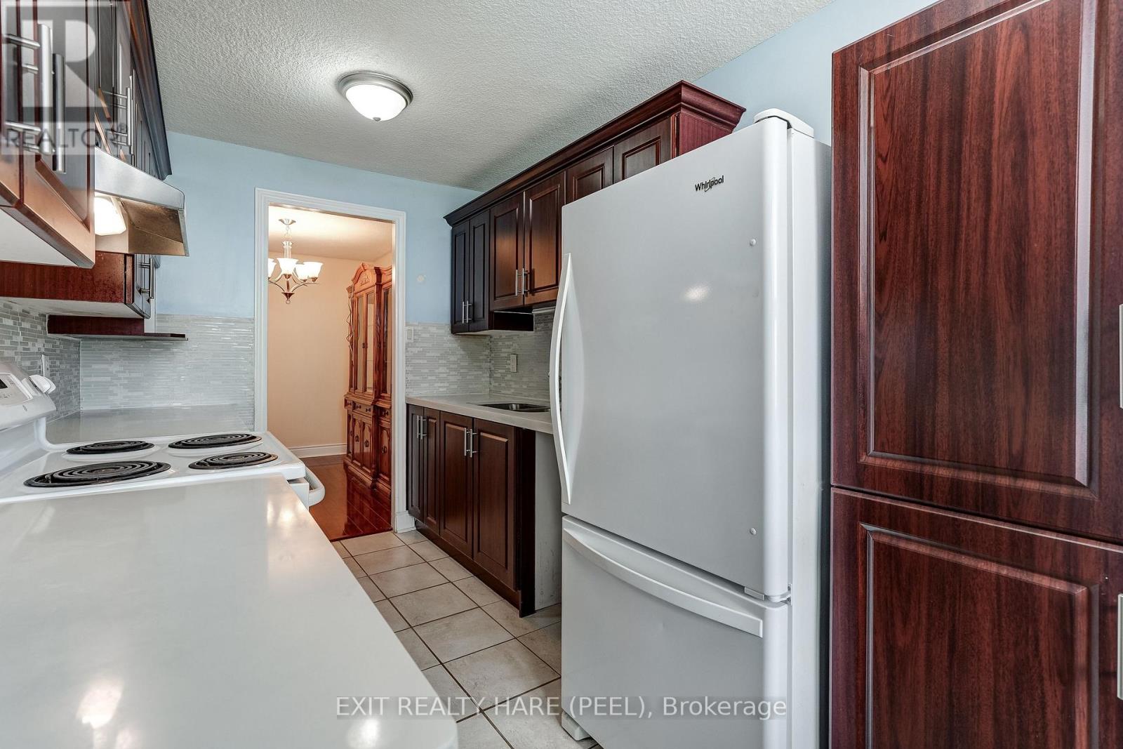 1005 - 15 Kensington Road, Brampton, Ontario  L6T 3W2 - Photo 17 - W14083044