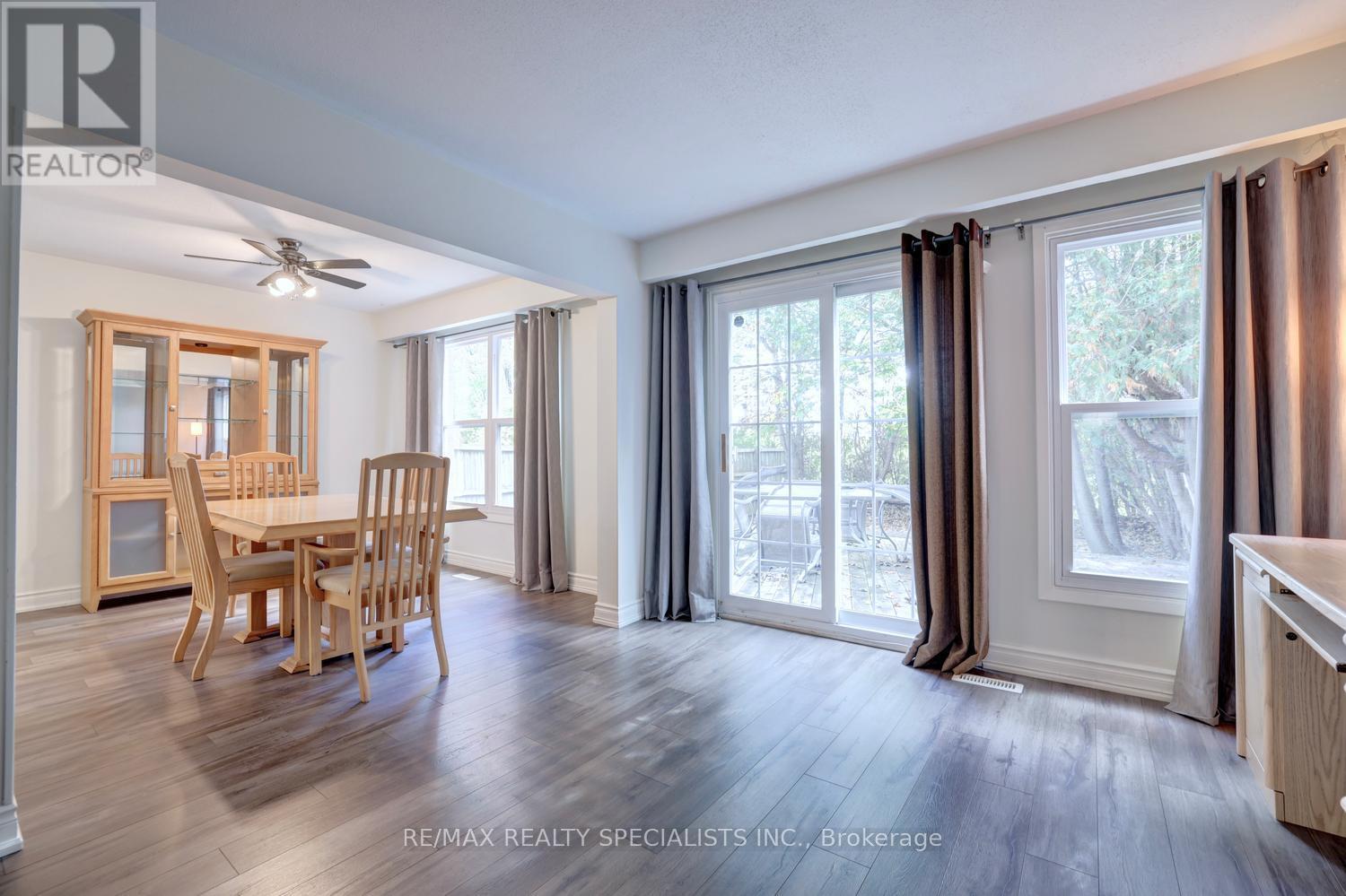 2494 Barcella Crescent, Mississauga, Ontario  L5K 1E2 - Photo 10 - W14083054