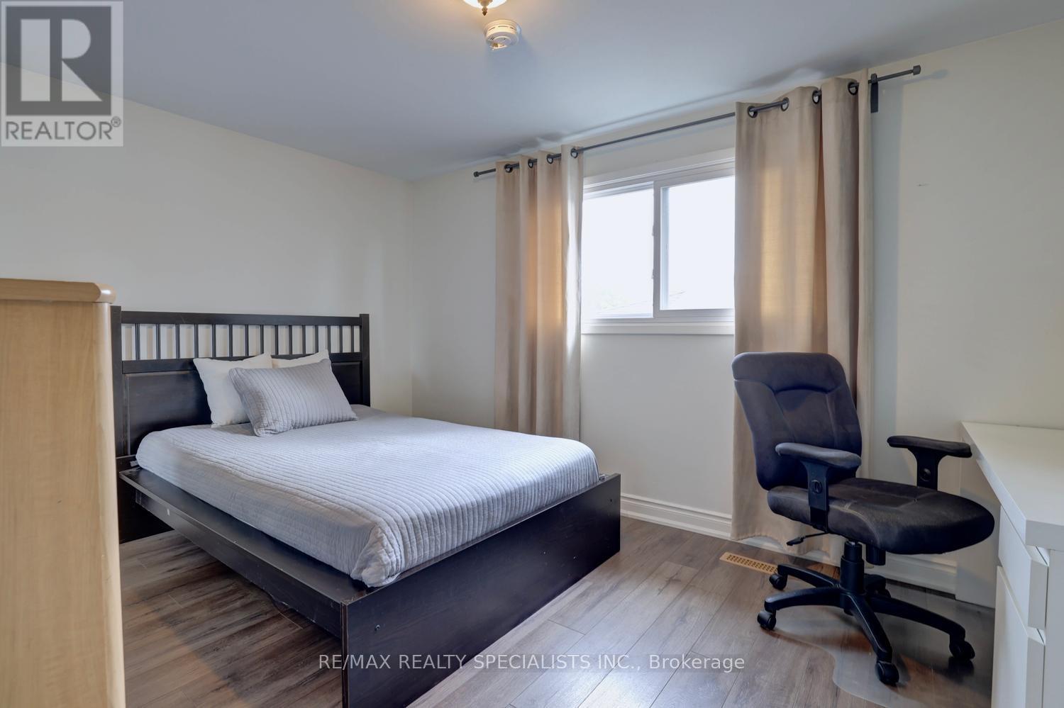 2494 Barcella Crescent, Mississauga, Ontario  L5K 1E2 - Photo 23 - W14083054