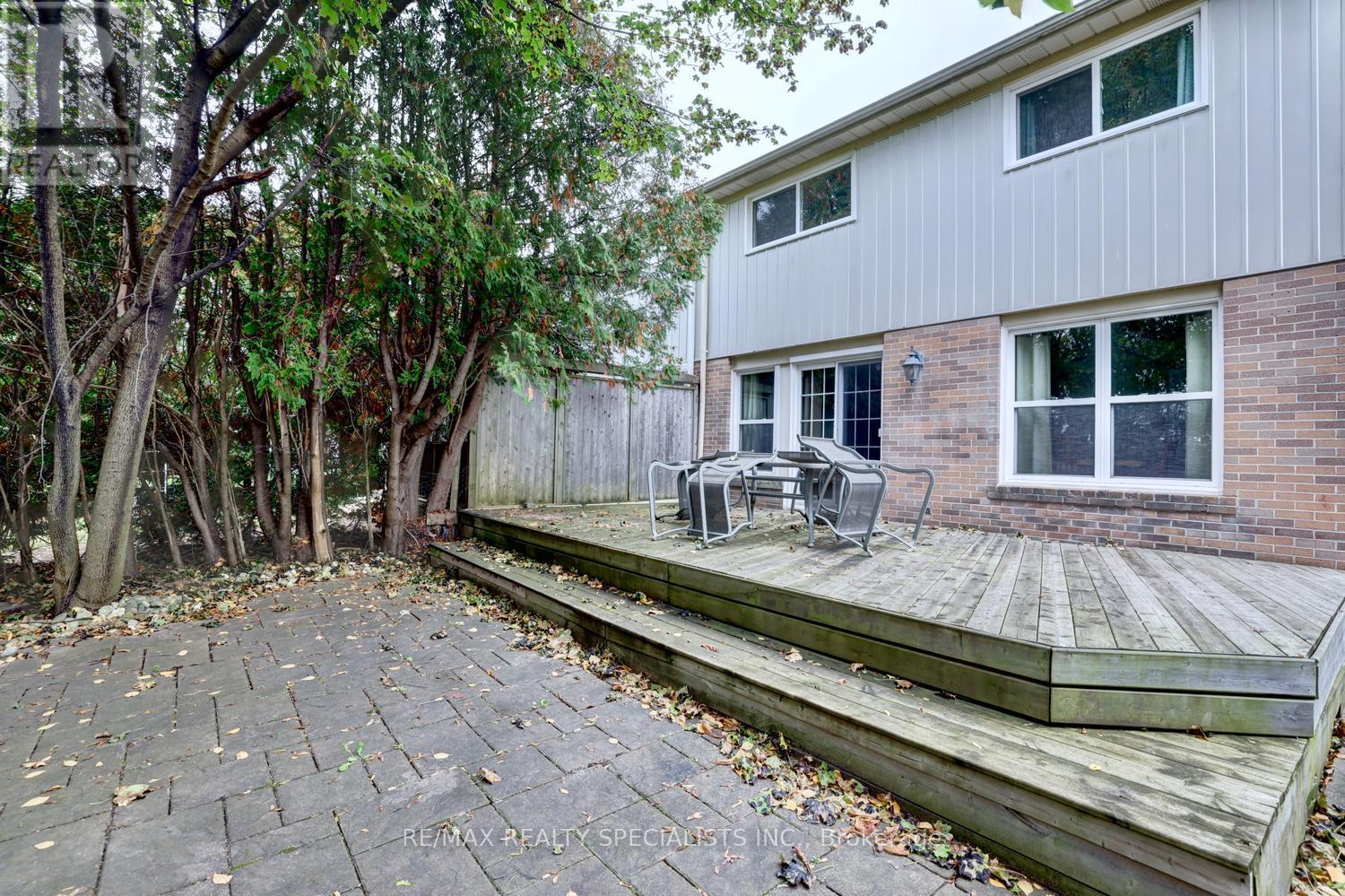2494 Barcella Crescent, Mississauga, Ontario  L5K 1E2 - Photo 33 - W14083054
