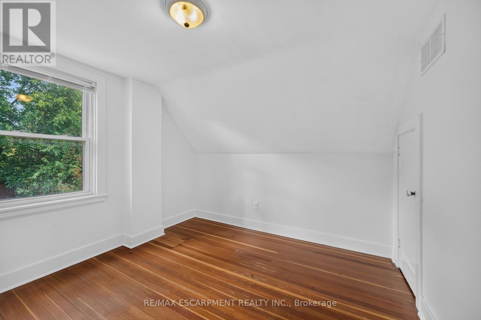 247 Homewood Avenue, Hamilton, Ontario  L8P 2M7 - Photo 21 - X14082978