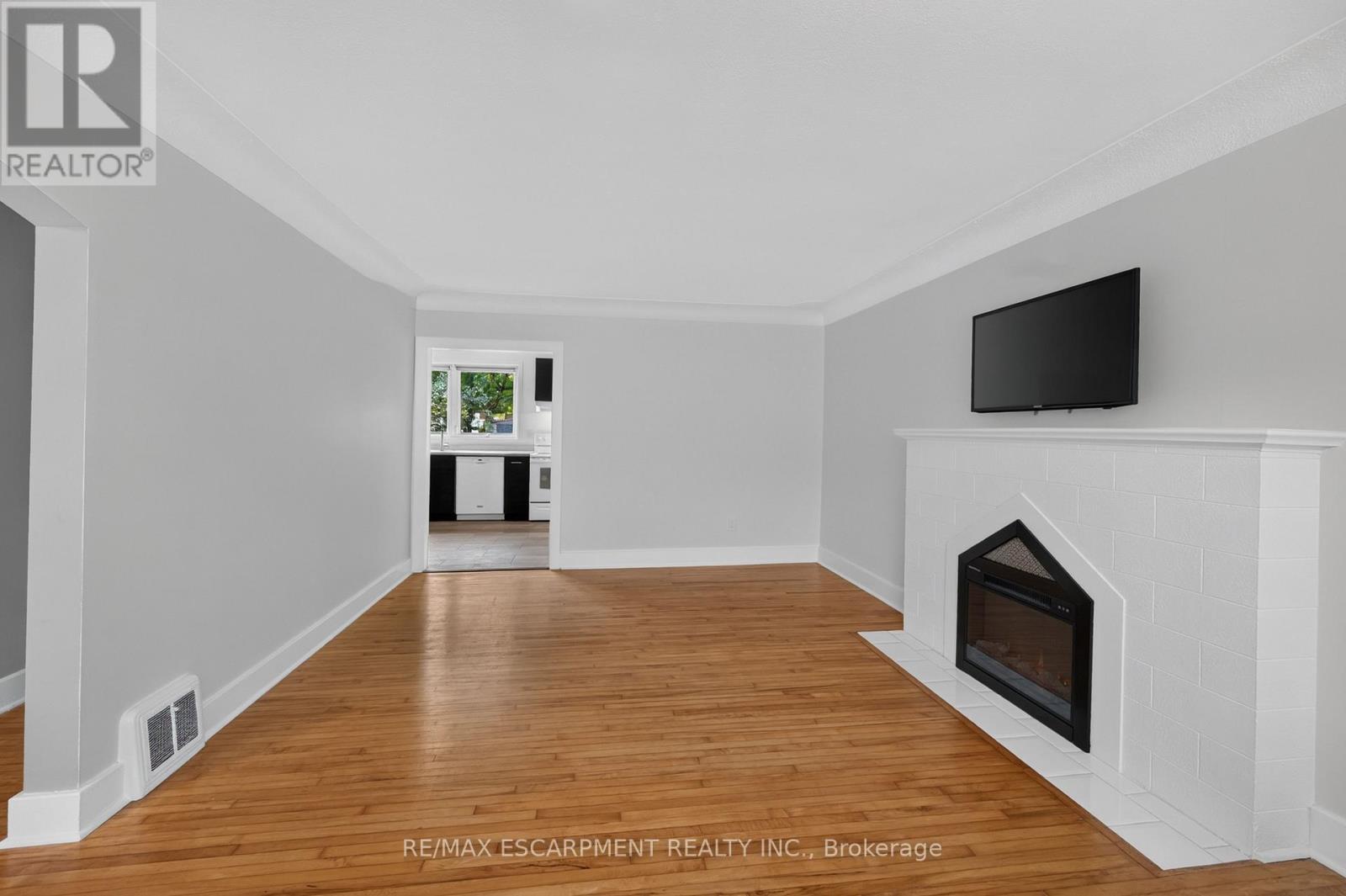 247 Homewood Avenue, Hamilton, Ontario  L8P 2M7 - Photo 6 - X14082978