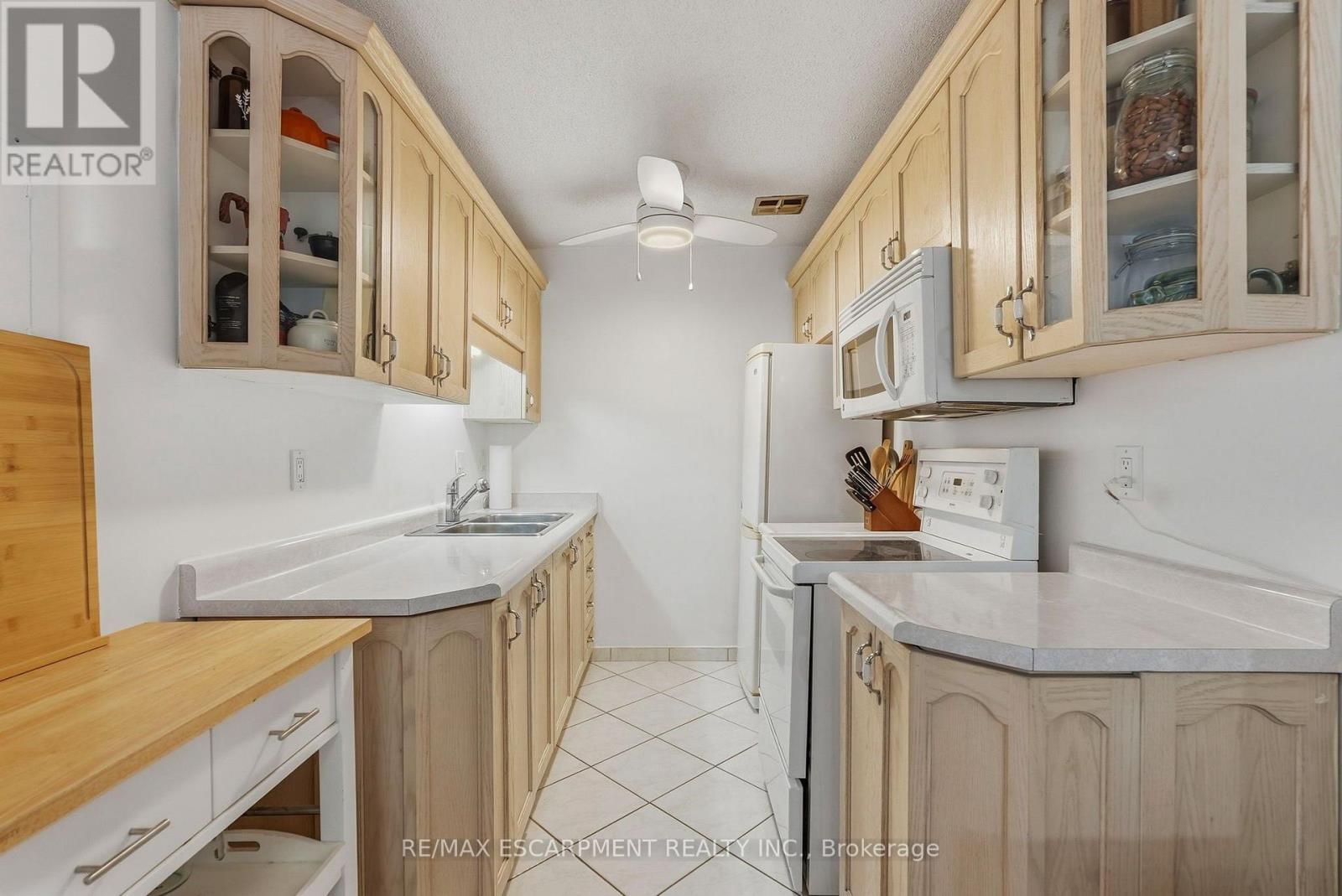 207 - 893 Concession Street, Hamilton, Ontario  L8V 1E7 - Photo 3 - X14083004