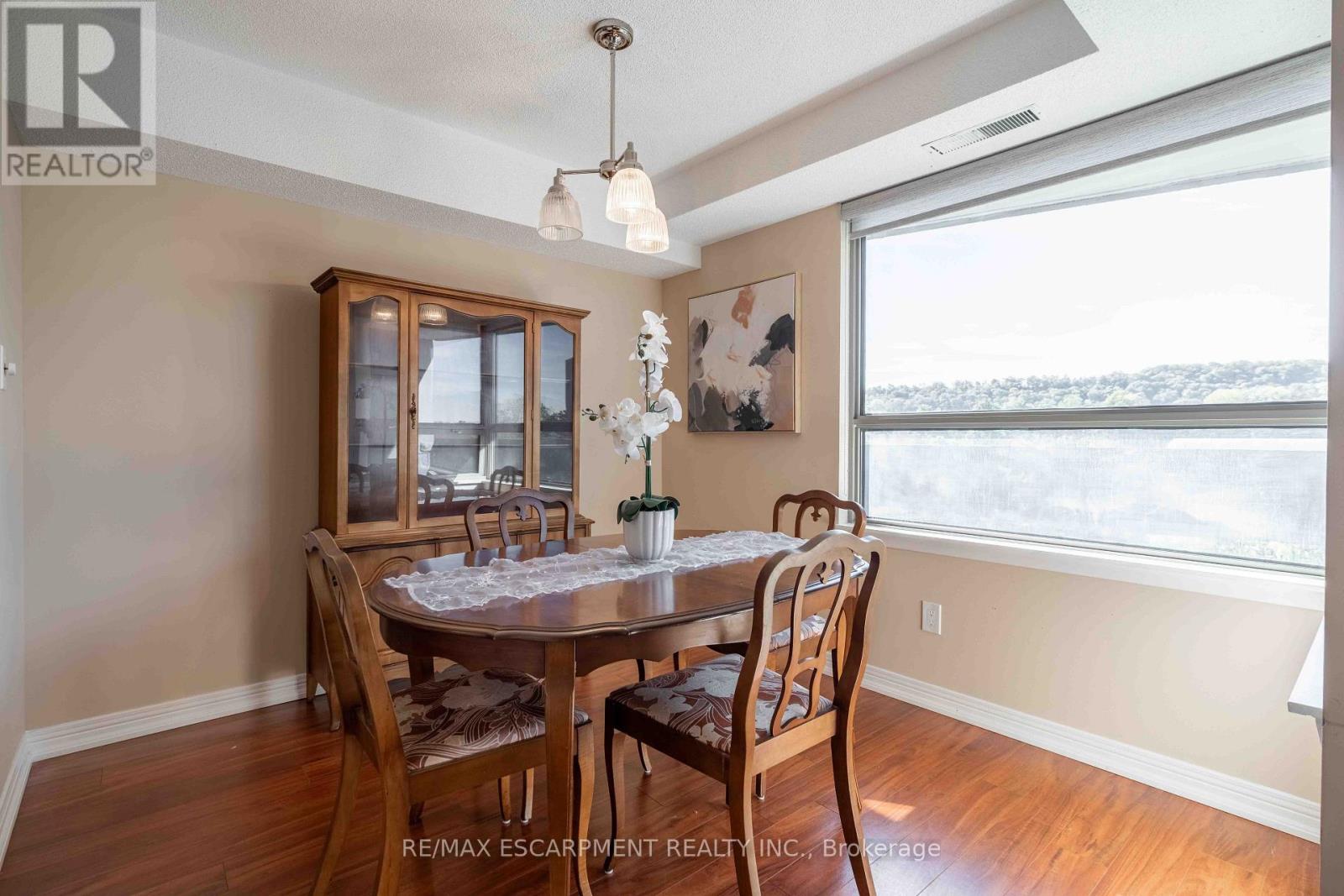 6 - 606 Village Green Boulevard, Hamilton, Ontario  L8G 5B7 - Photo 13 - X14083138