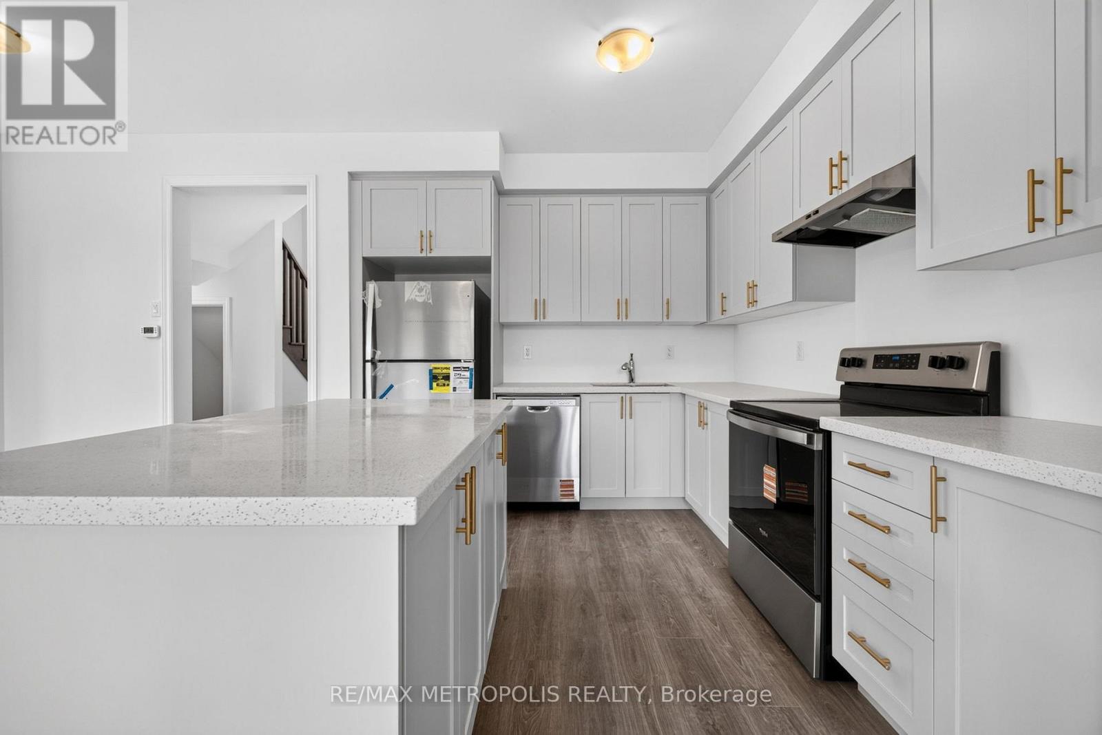 113 Watts Mews, Kawartha Lakes, Ontario  K9V 5V4 - Photo 5 - X14083188