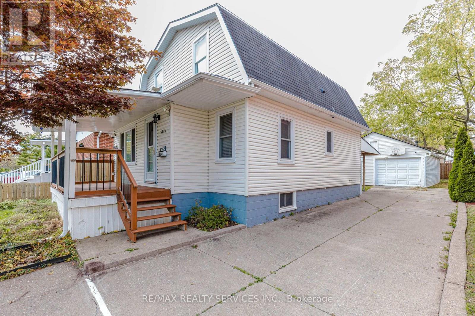 5315 Ontario Avenue, Niagara Falls, Ontario  L2E 3R7 - Photo 2 - X14083208
