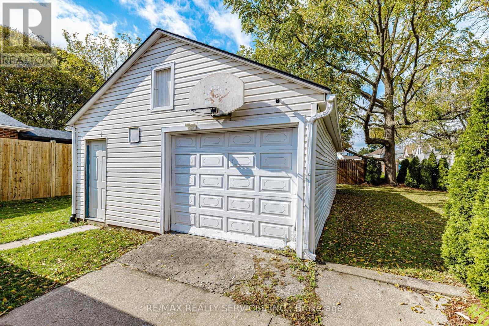 5315 Ontario Avenue, Niagara Falls, Ontario  L2E 3R7 - Photo 46 - X14083208