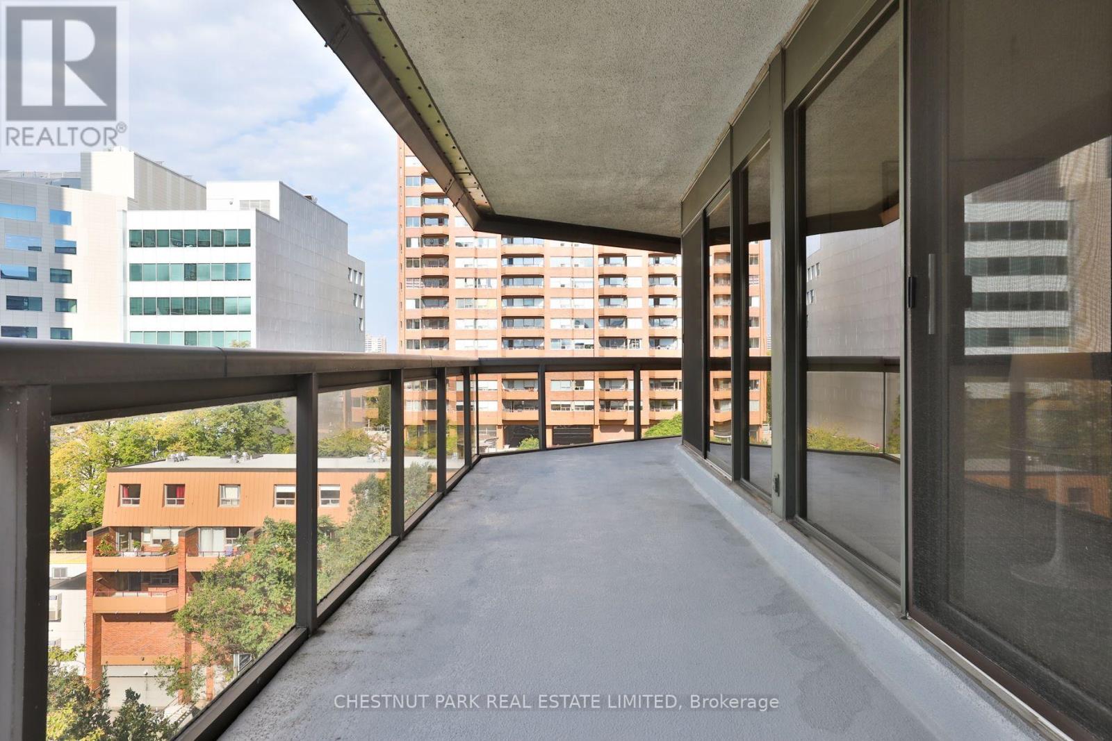 805 - 70 Rosehill Avenue, Toronto, Ontario  M4T 2W7 - Photo 33 - C14033790