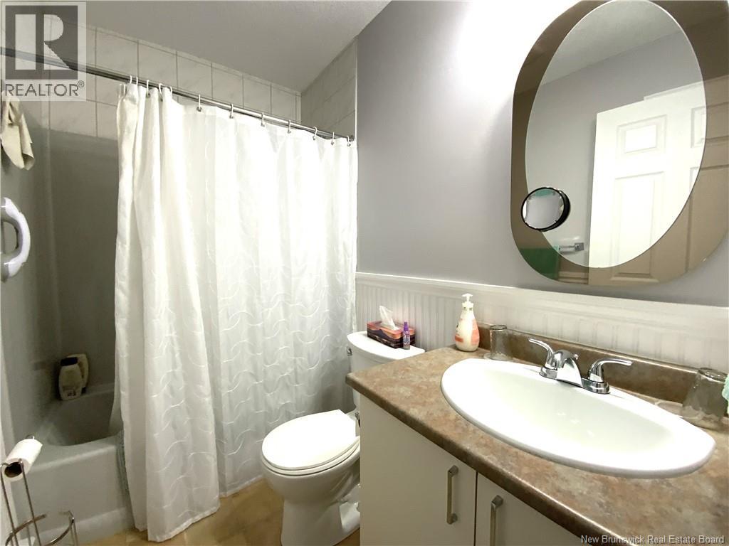 20 Du Bourg Avenue Unit# H, Edmundston, New Brunswick  E3V 4C5 - Photo 11 - NB149786