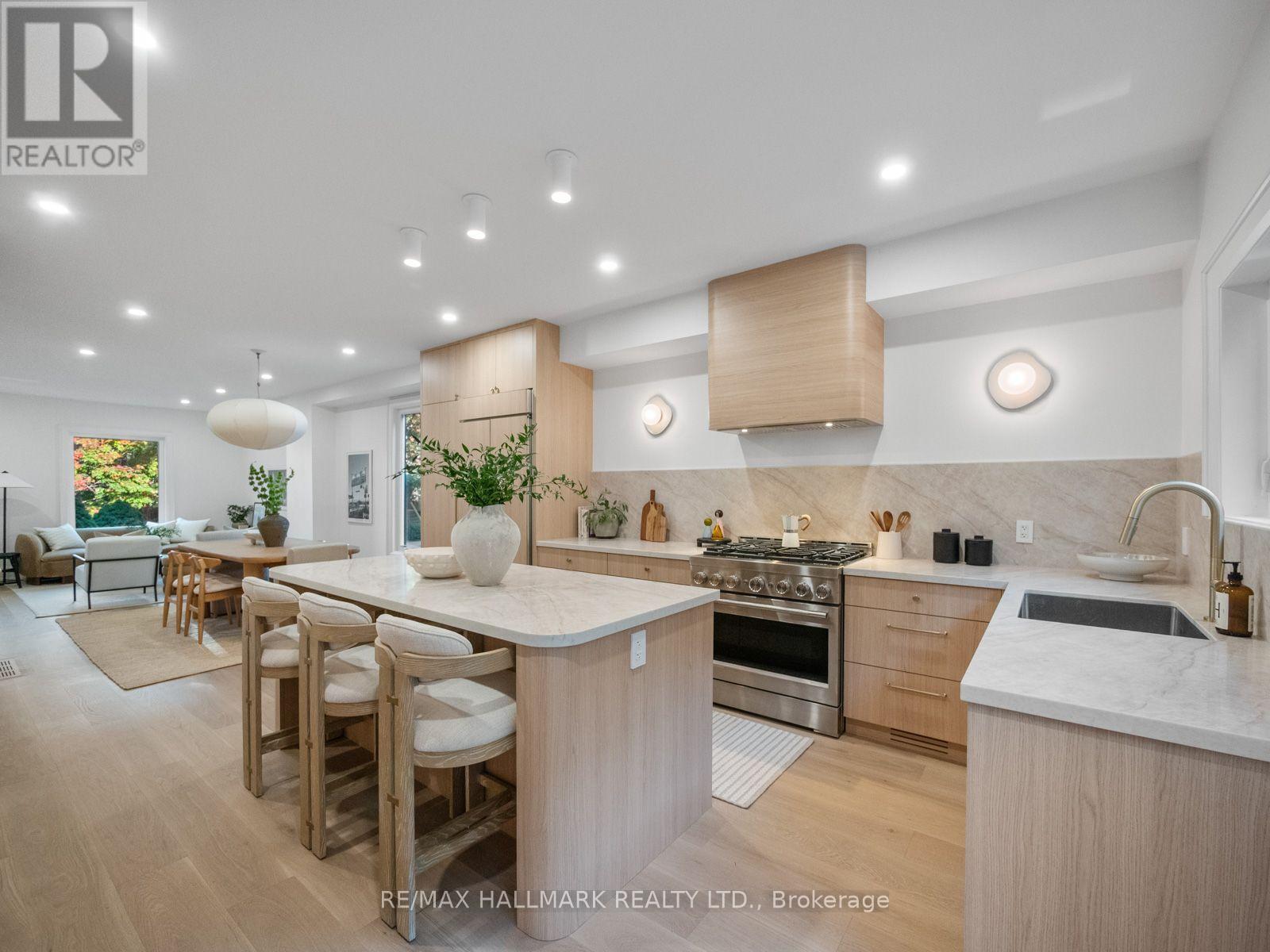 14 Mcgee Street, Toronto, Ontario  M4M 2K9 - Photo 13 - E14016140