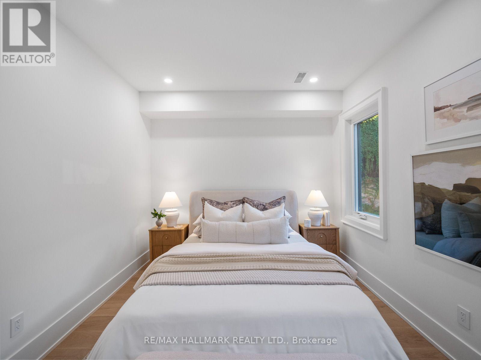 14 Mcgee Street, Toronto, Ontario  M4M 2K9 - Photo 17 - E14016140