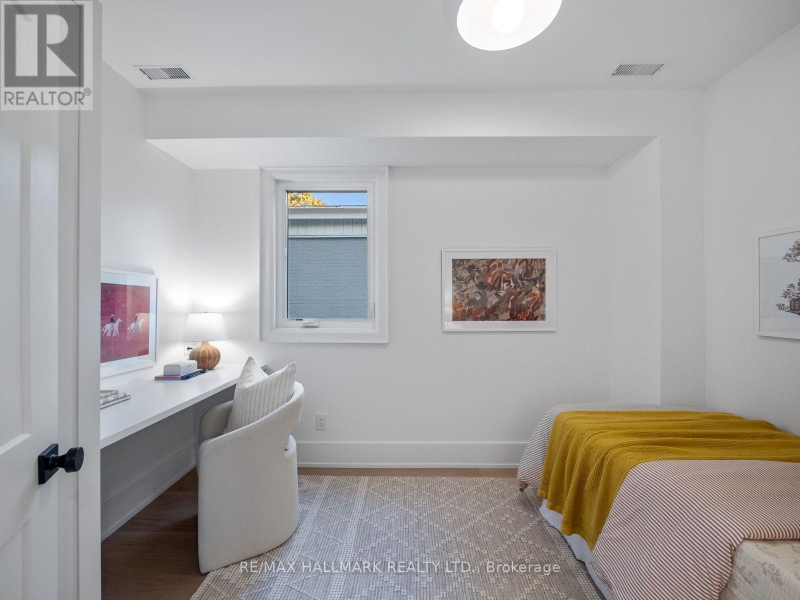 14 Mcgee Street, Toronto, Ontario  M4M 2K9 - Photo 18 - E14016140