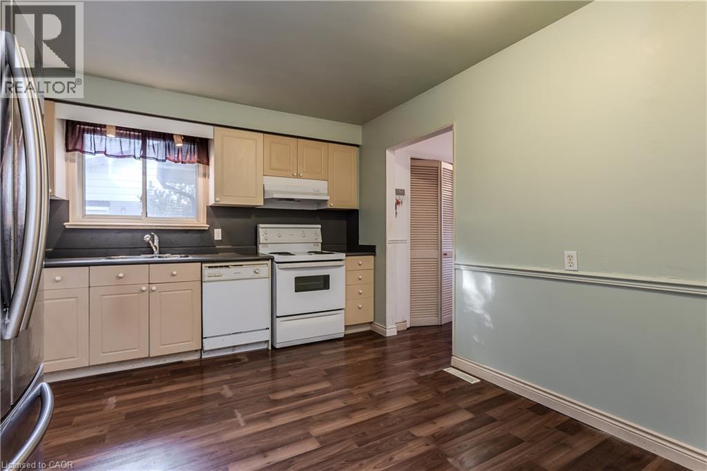 3196 Centennial Drive, Burlington, Ontario  L7M 1C2 - Photo 17 - 40871165