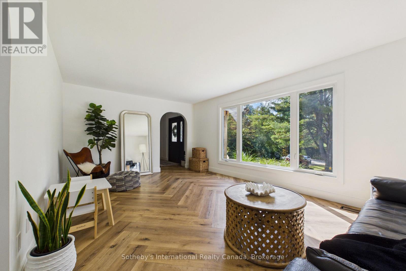 1229 Miriam Drive, Bracebridge, Ontario  P1L 1X1 - Photo 8 - X14034184