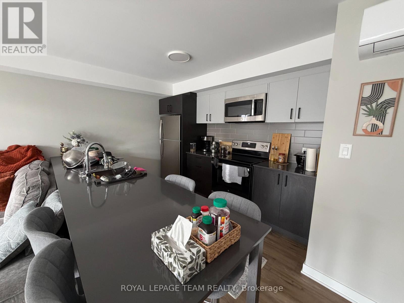 104 - 1305 Summerville Avenue, Ottawa, Ontario  K1Z 8G7 - Photo 4 - X13867086