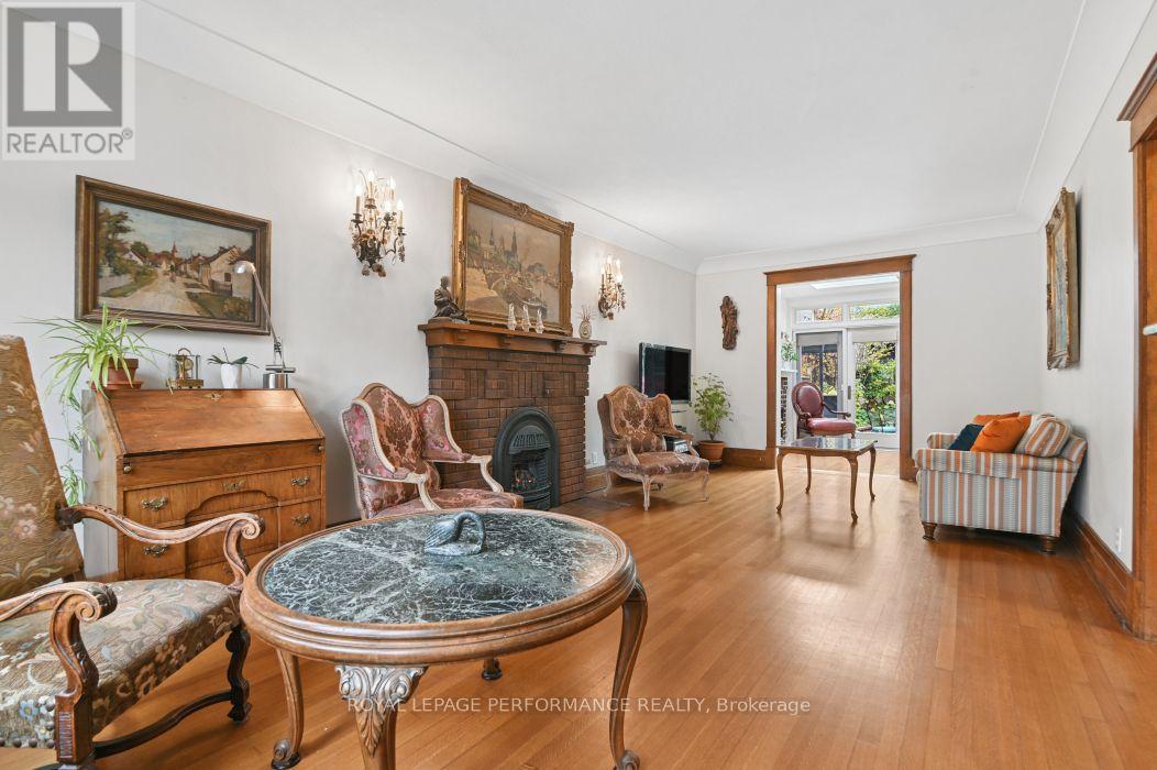 16 Renfrew Avenue, Ottawa, Ontario  K1S 1Z3 - Photo 10 - X14083240