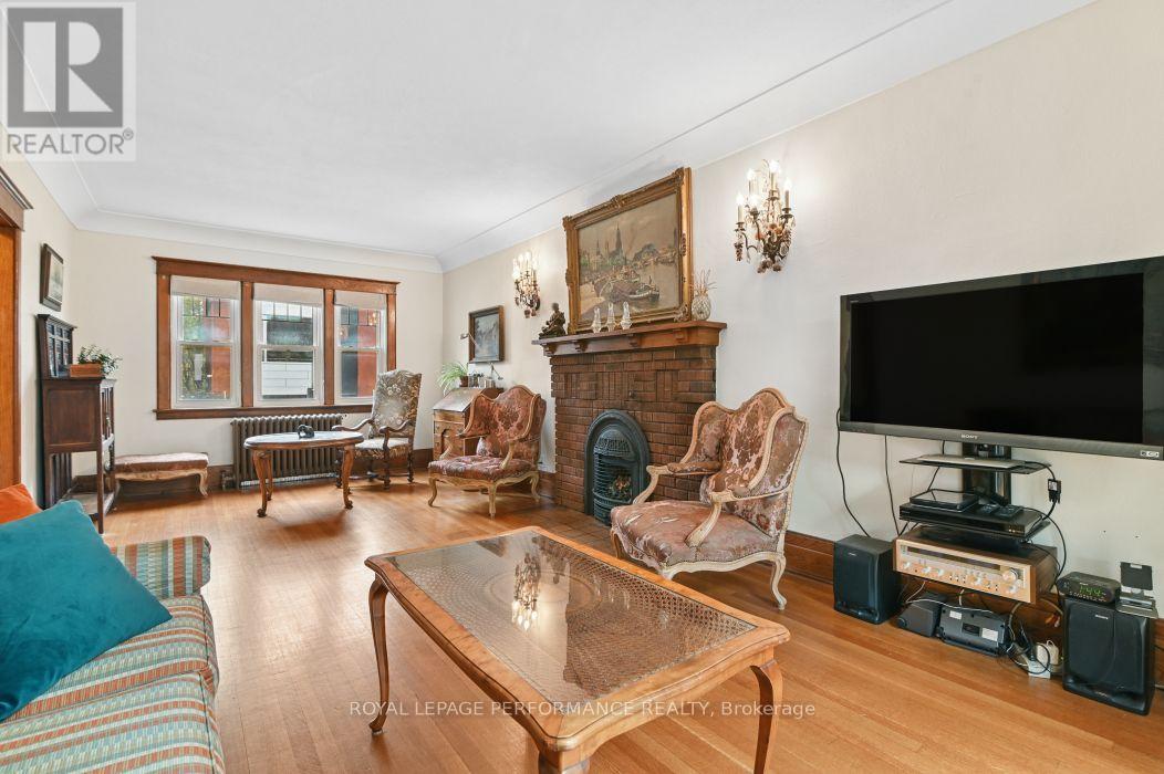 16 Renfrew Avenue, Ottawa, Ontario  K1S 1Z3 - Photo 12 - X14083240