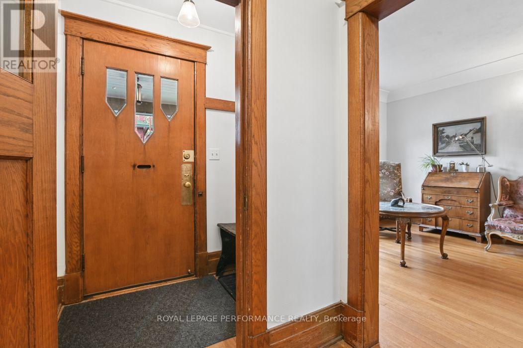 16 Renfrew Avenue, Ottawa, Ontario  K1S 1Z3 - Photo 7 - X14083240