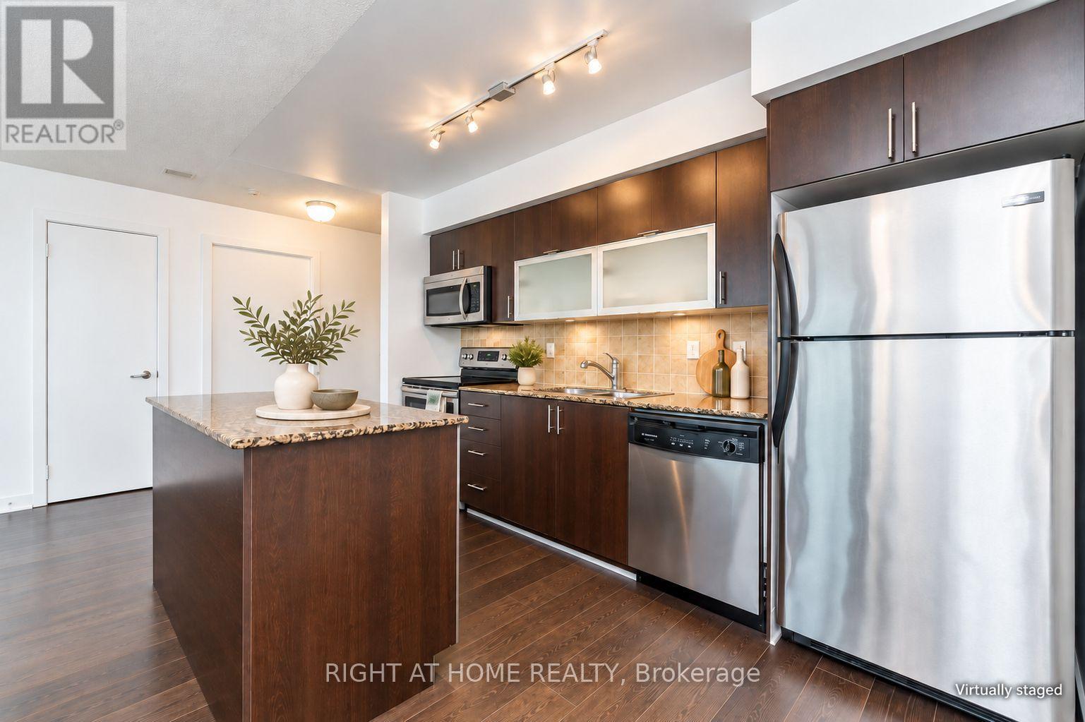 1407 - 80 Western Battery Road, Toronto, Ontario  M6K 3S1 - Photo 5 - C14083322