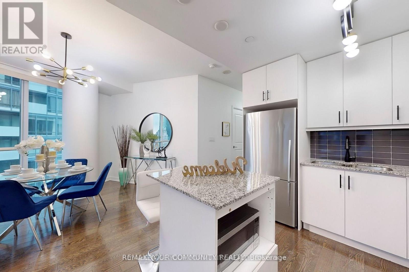 2804 - 1 The Esplanade, Toronto, Ontario  M5E 0A8 - Photo 11 - C14083340
