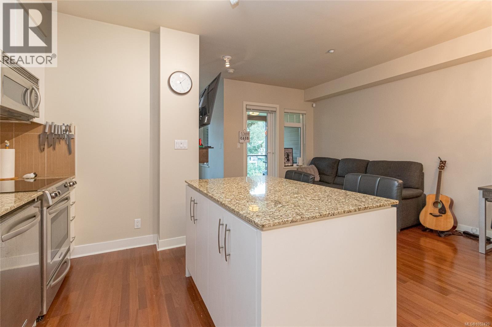 308 1375 Bear Mountain Pkwy
