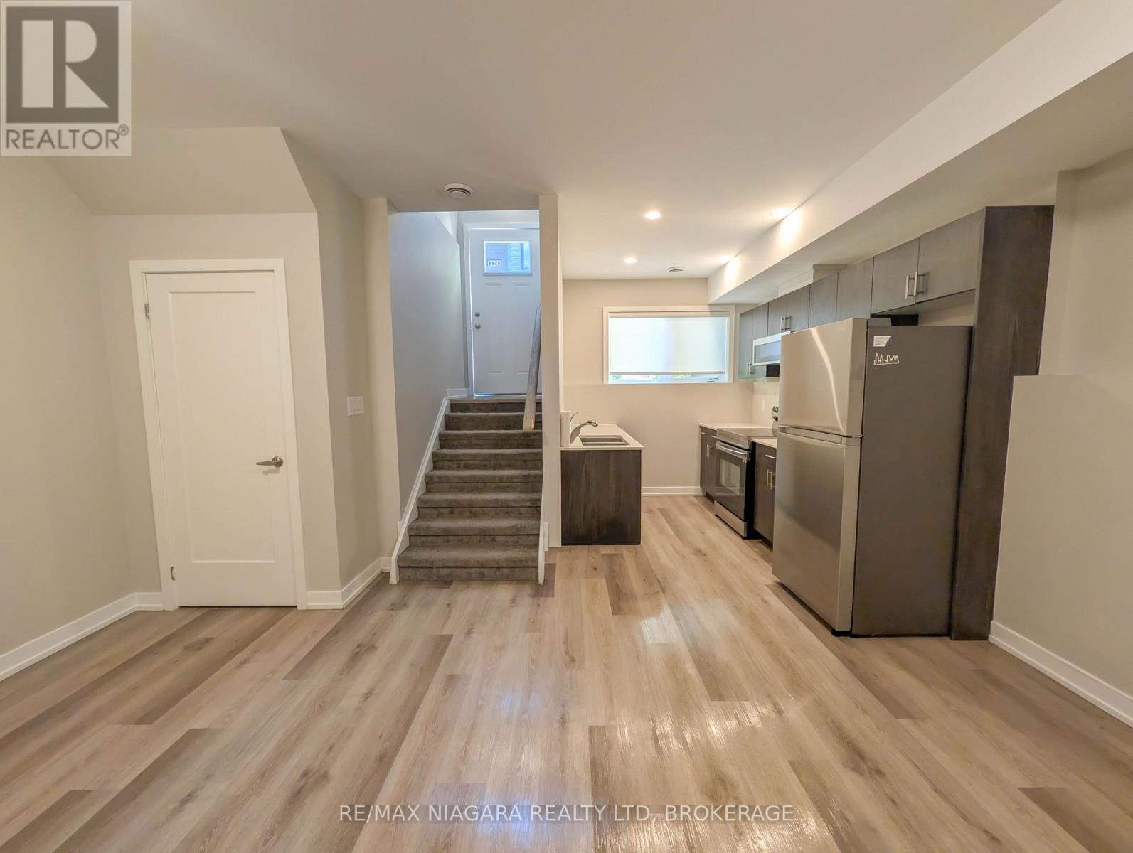 214 - 781 Clare Avenue, Welland, Ontario  L3C 0K1 - Photo 6 - X13793632