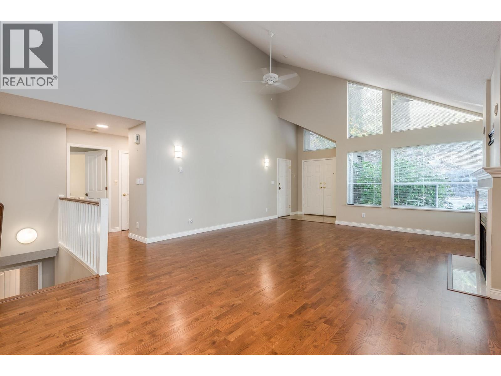 29 4055 Indian River Drive, North Vancouver, British Columbia  V7G 2R7 - Photo 10 - R3175753