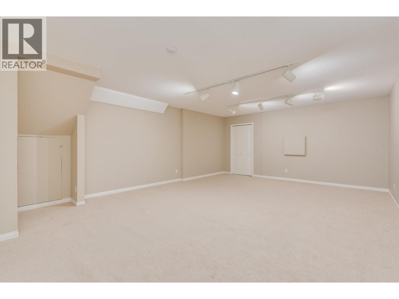 29 4055 Indian River Drive, North Vancouver, British Columbia  V7G 2R7 - Photo 17 - R3175753