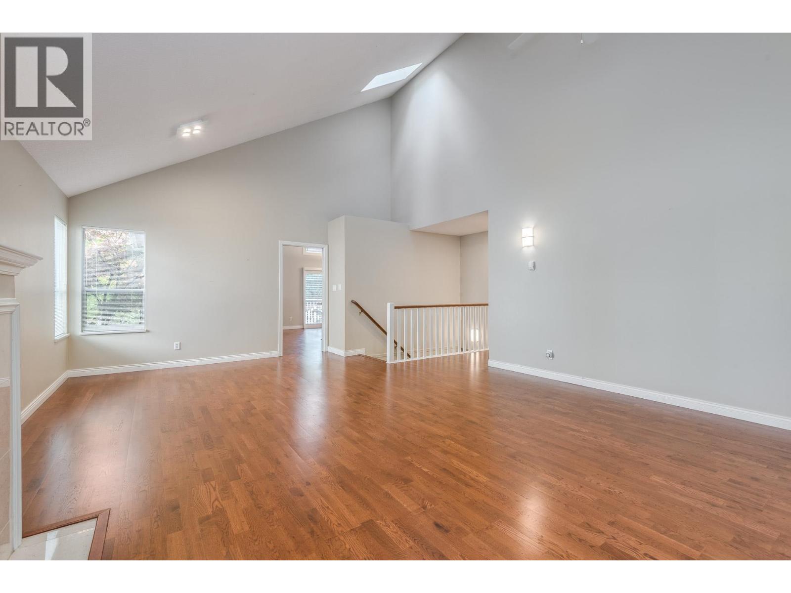 29 4055 Indian River Drive, North Vancouver, British Columbia  V7G 2R7 - Photo 9 - R3175753