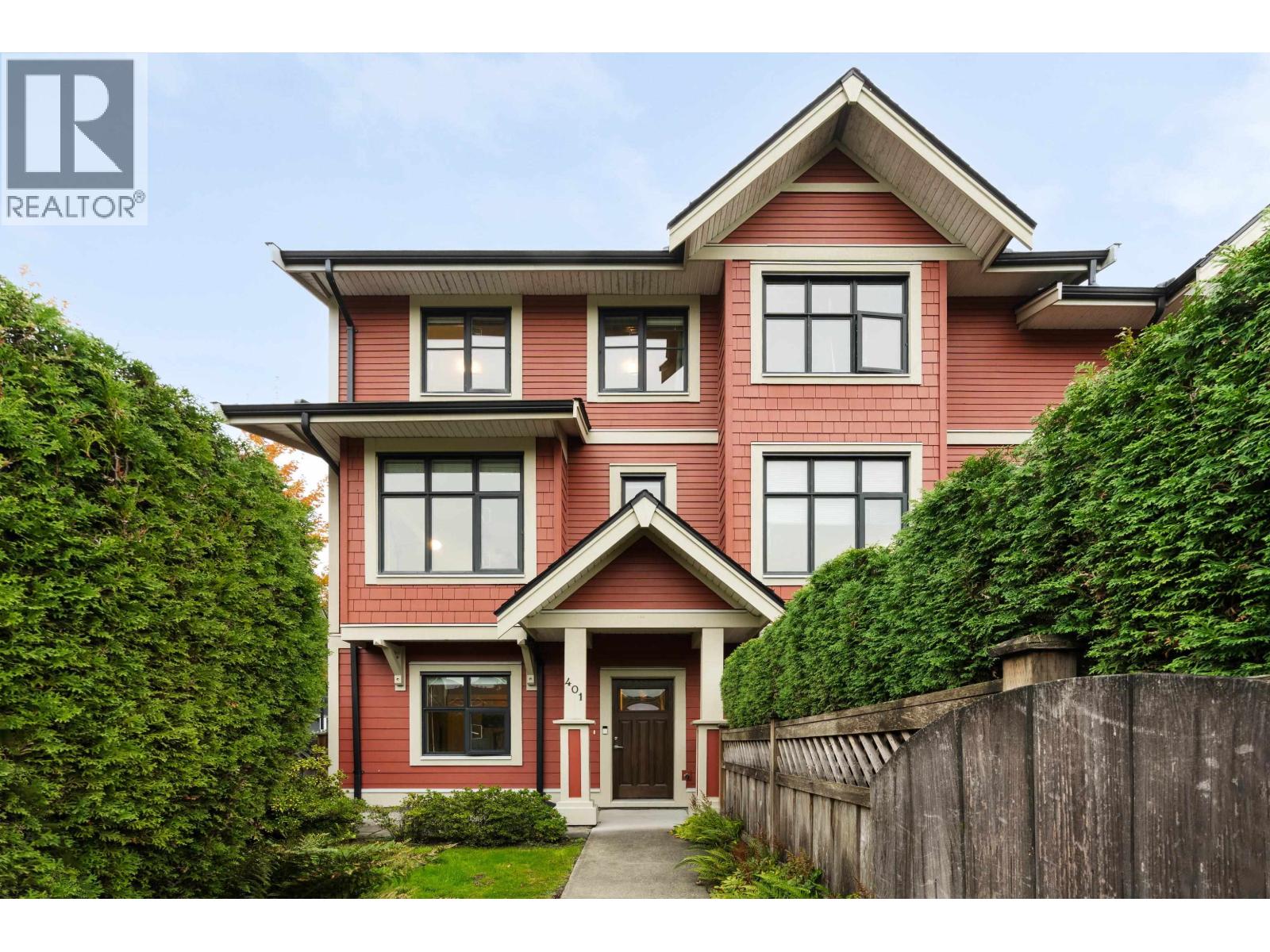 401 8485 NEW HAVEN CLOSE, burnaby, British Columbia