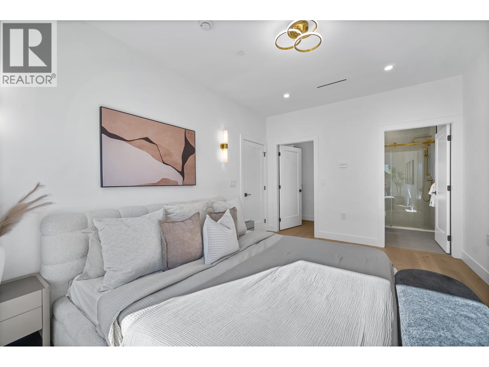 2 2710 Kitchener Street, Vancouver, British Columbia  V5K 3E1 - Photo 17 - R3175764