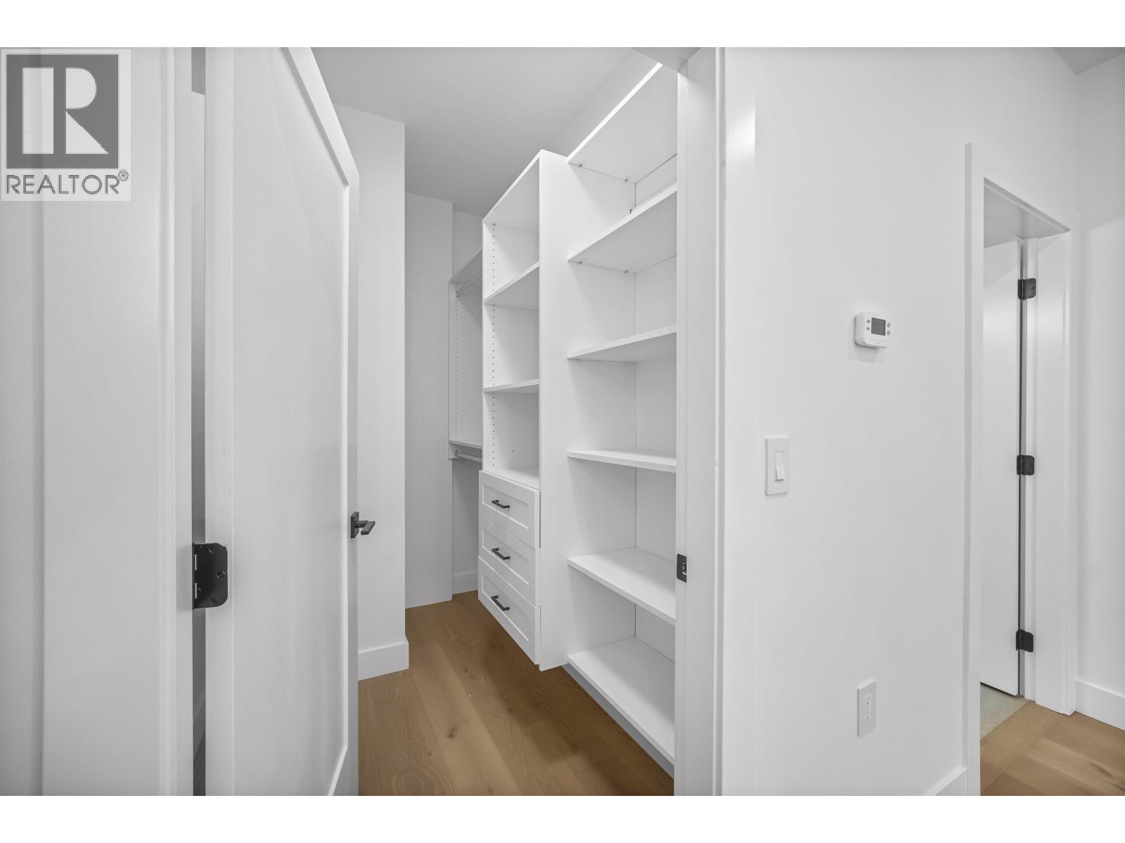 2 2710 Kitchener Street, Vancouver, British Columbia  V5K 3E1 - Photo 20 - R3175764